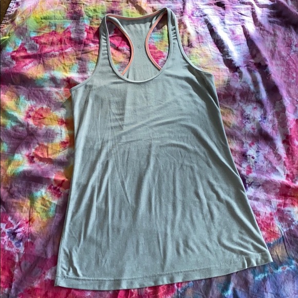 lululemon athletica Tops - LULULEMON TANKTOP🤍